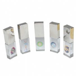 8 GB USB Flash Drive Clear